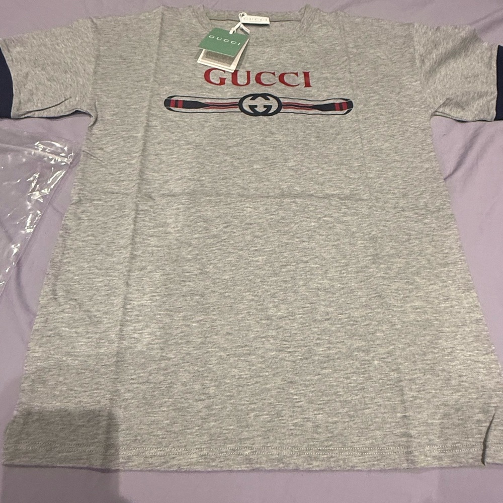 Gucci Gray Short Sleeve Tee with Logo